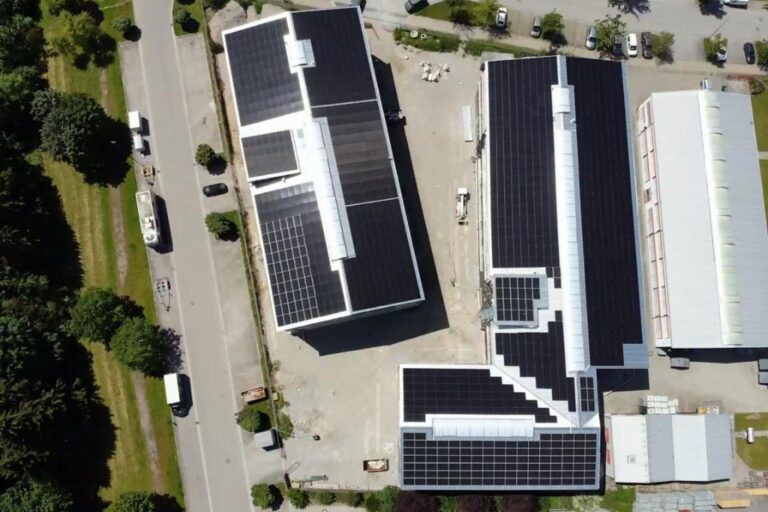 Solaranlagen Lagerhalle